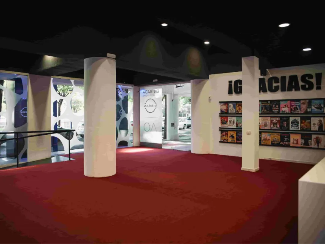 interior-hall-entrada