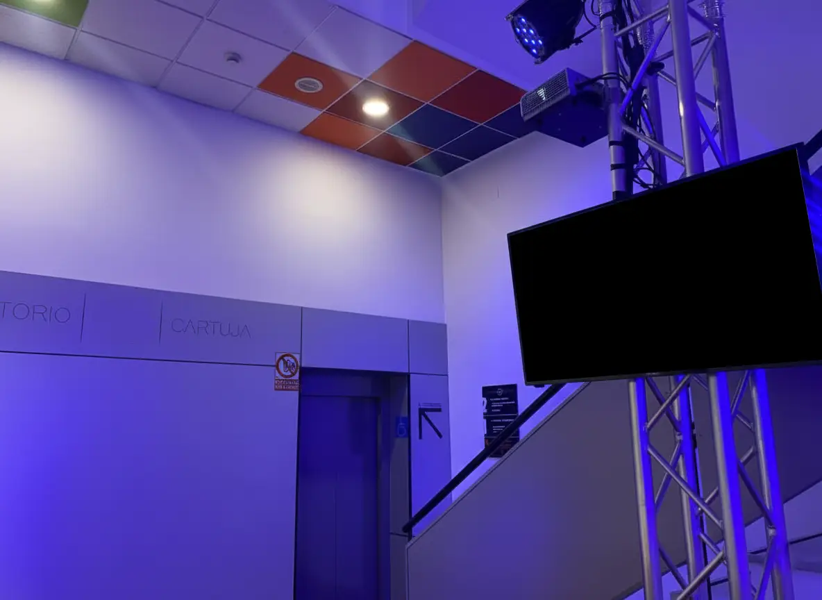 pantalla-auditorio-hall